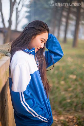 日剧教授对女学生一见钟情