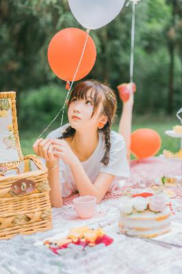 系统被宿主灌溉的日常小说